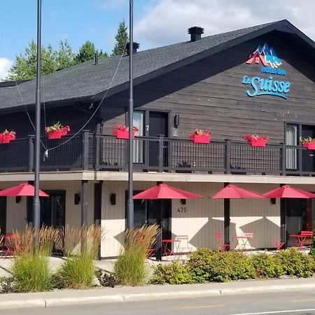 Hotel "Le Suisse" แซงต์-โดนาต์-เดอ-มงกาล์ม ภายนอก รูปภาพ