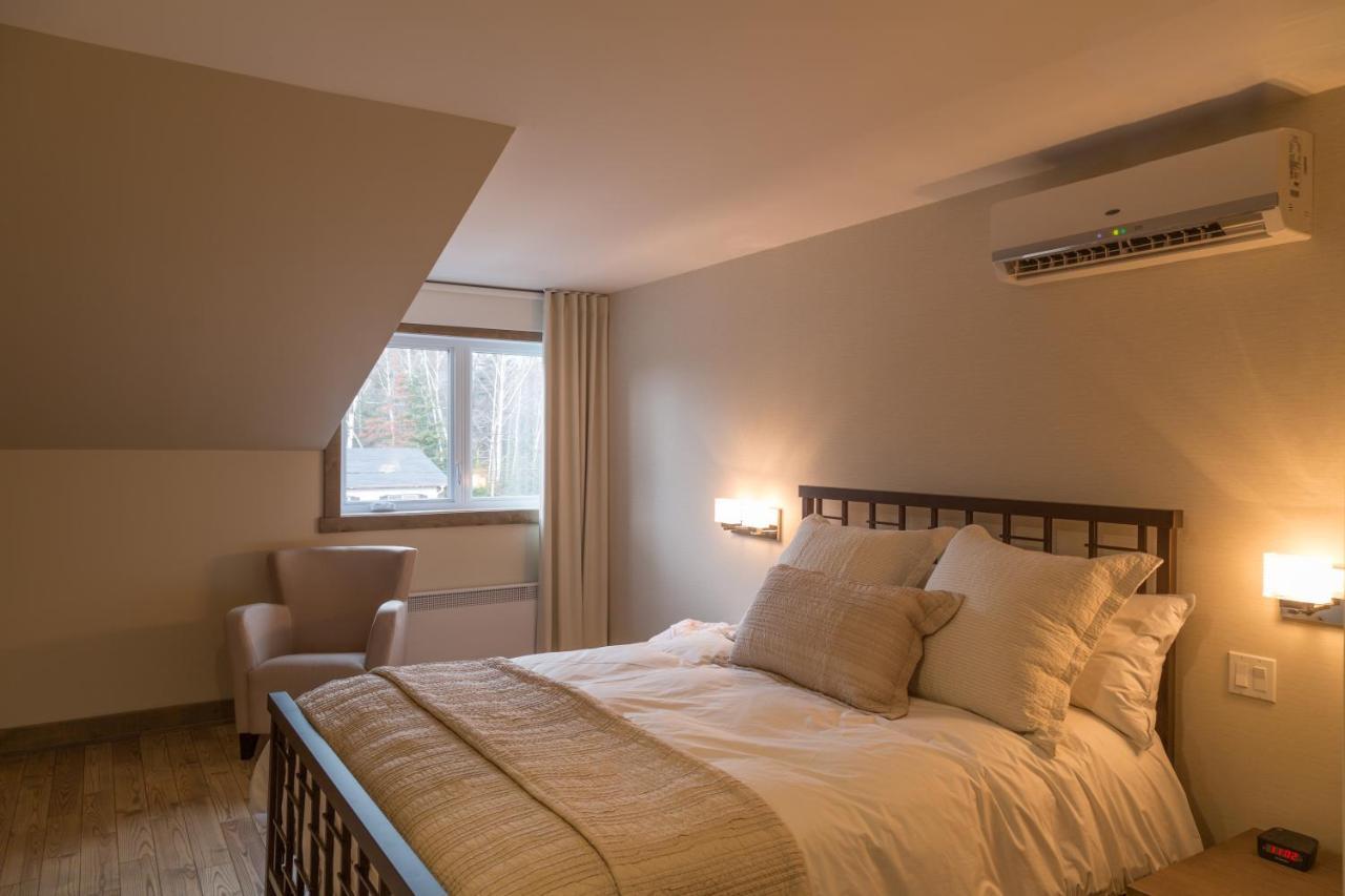 Hotel "Le Suisse" แซงต์-โดนาต์-เดอ-มงกาล์ม ภายนอก รูปภาพ